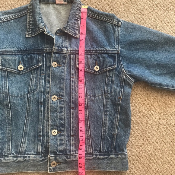Vintage denim jacket - Picture 7 of 9